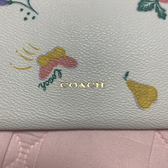 COACH clutch - Dreamy Veggie print - Picture 7 of 7